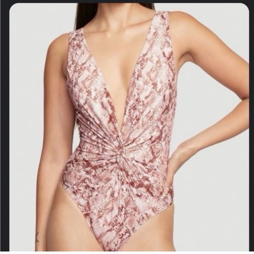 New sz 12 Victoria’s Secret pink snake plunge one piece XL